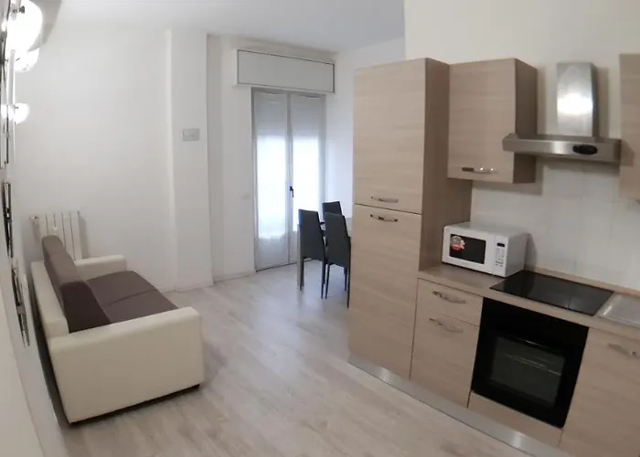 Centro Aparthotel 3*