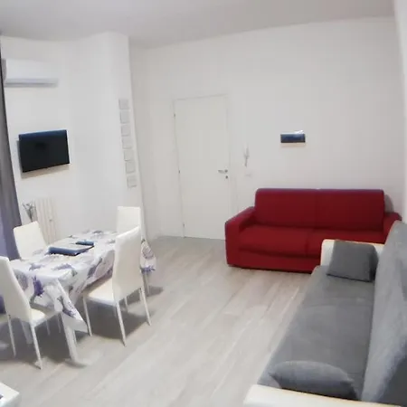 Centro Aparthotel *